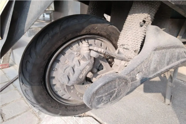 云林市电动车补胎换胎